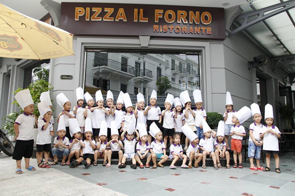 Lớp học thợ làm bánh pizza nhí tại Pizza IL FORNO của Học viện A Plus Nông Cống