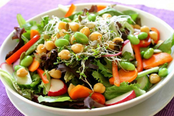 Salad truyền thống kiểu Ý
